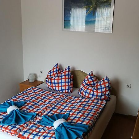 Dunakanyar Bed & Breakfast Göd Exterior foto